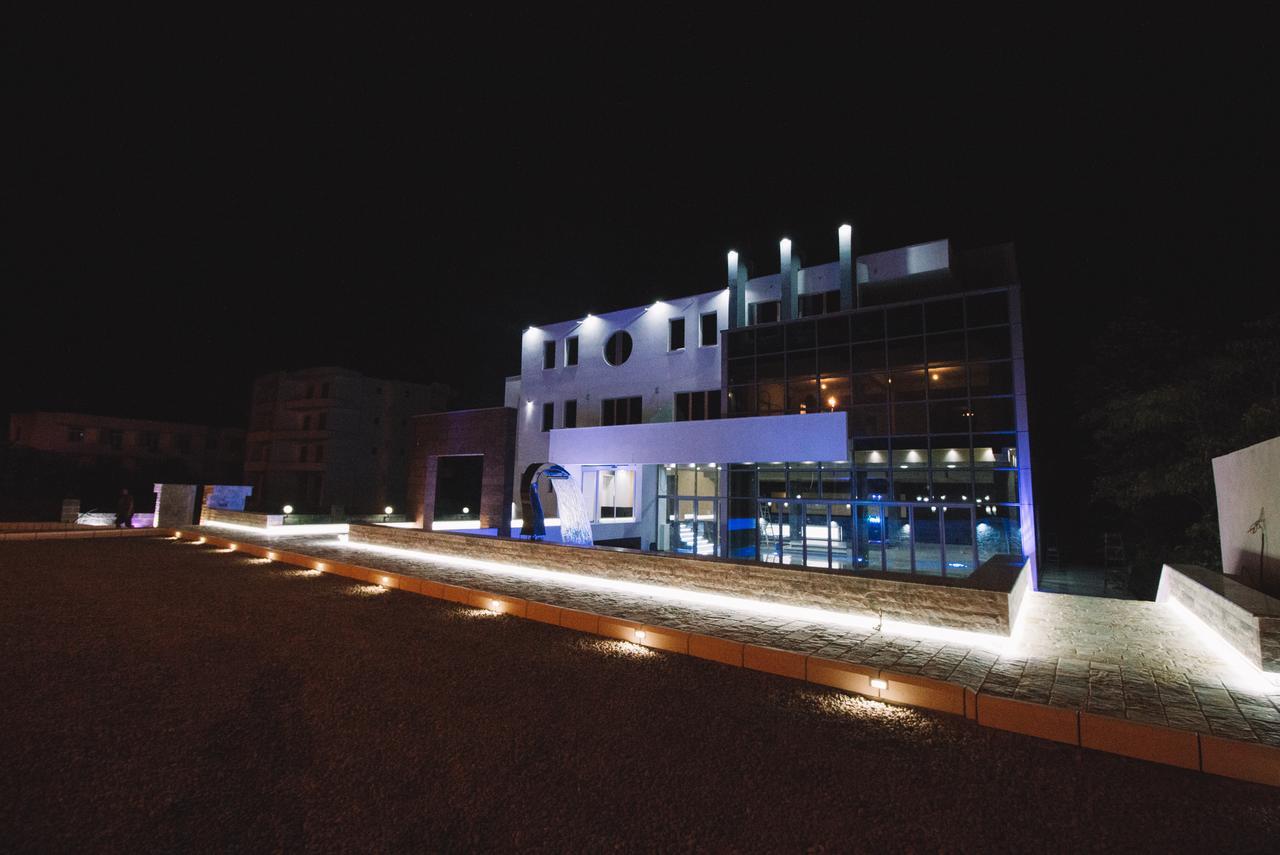 Crystal Apartments ウルツィニ エクステリア 写真