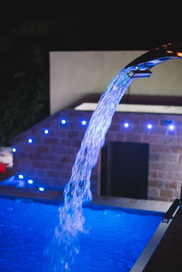 Crystal Apartments ウルツィニ エクステリア 写真